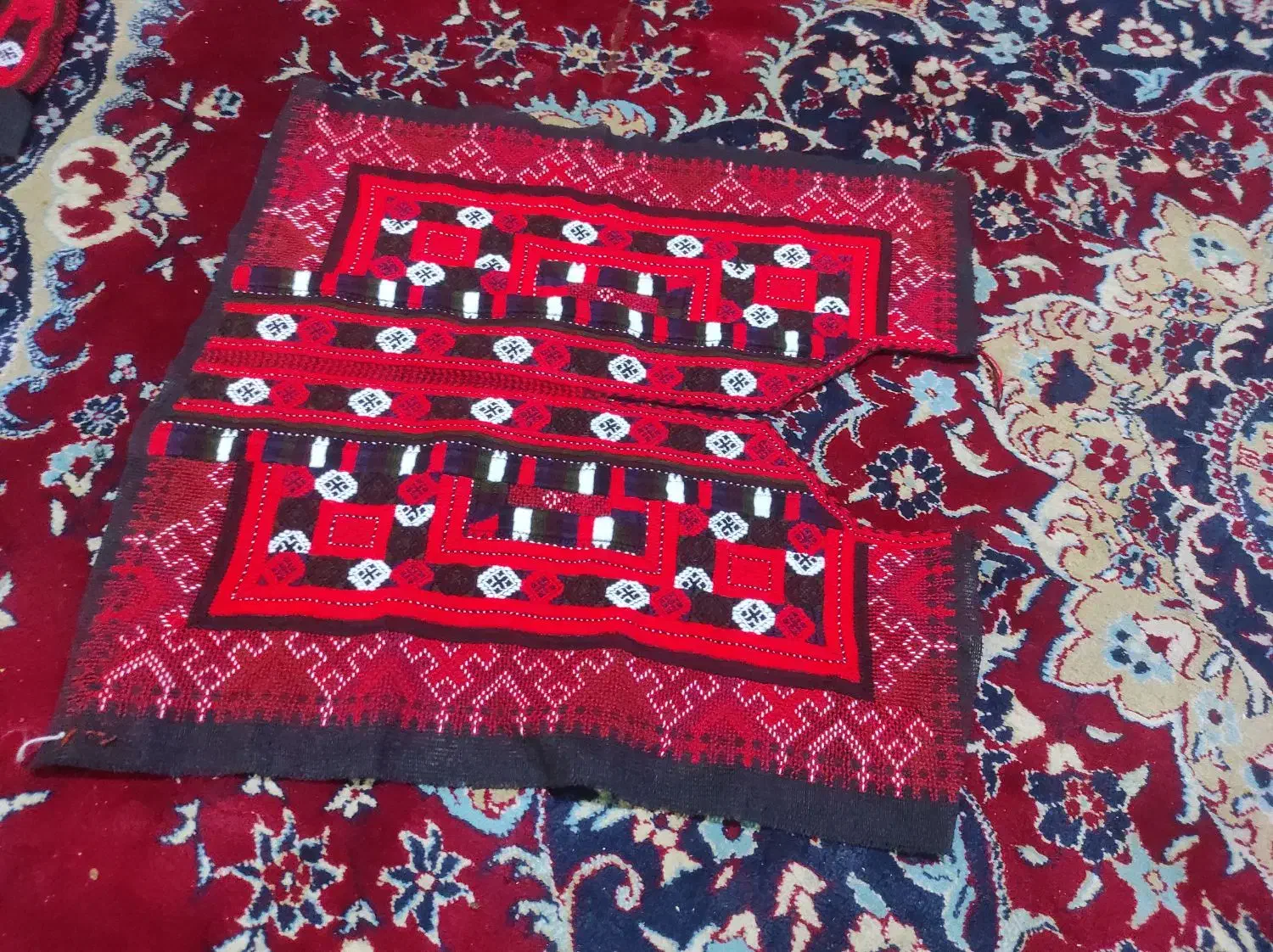 زیاستین جوک گل میلیاردی نو|لباس|خاش, |دیوار