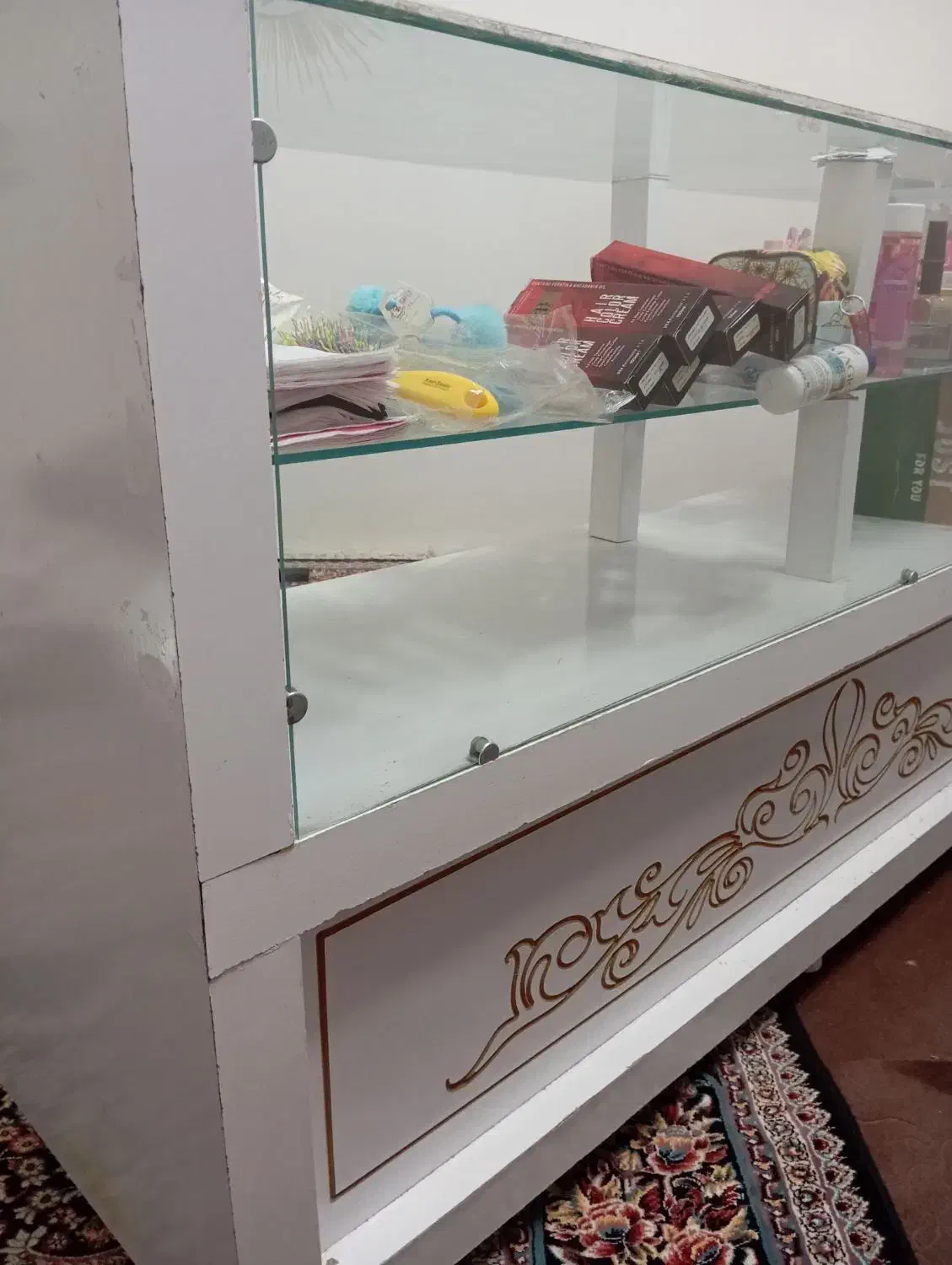 ویترین ام دی اف و شیشه ای|کتابخانه، شلف، قفسه‌های دیواری|تربت‌حیدریه, کلاته توکلی|دیوار