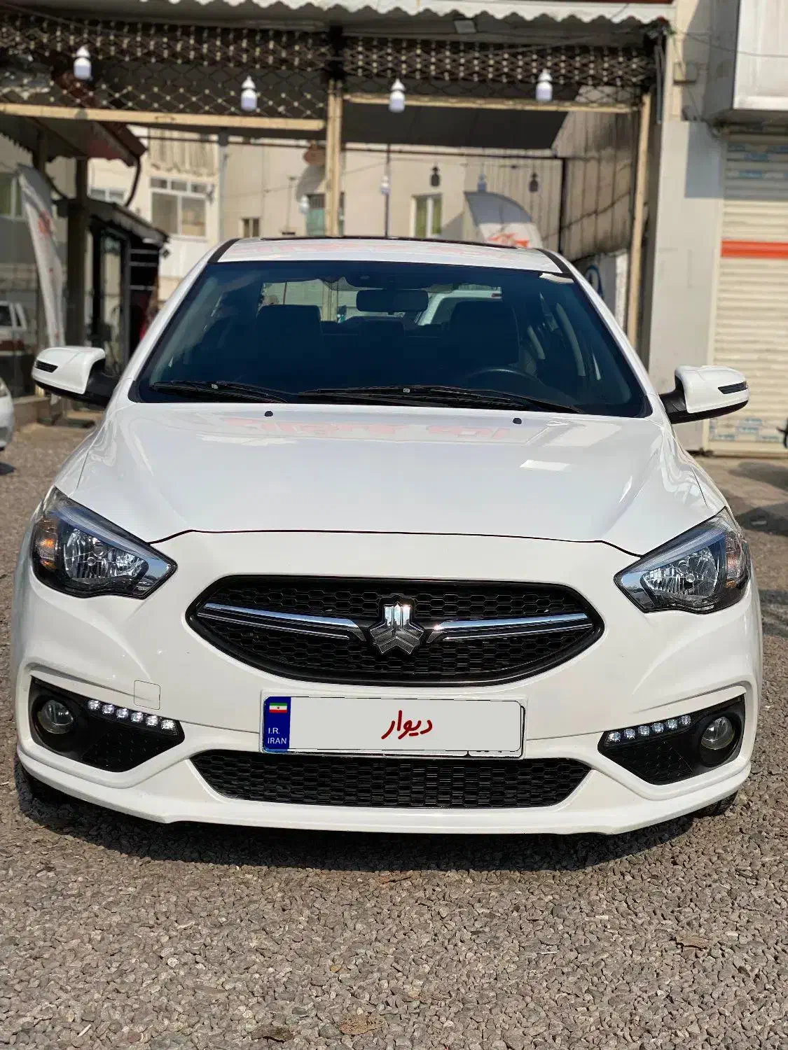 شاهین در حد صفر|خودرو سواری و وانت|صومعه‌سرا, |دیوار