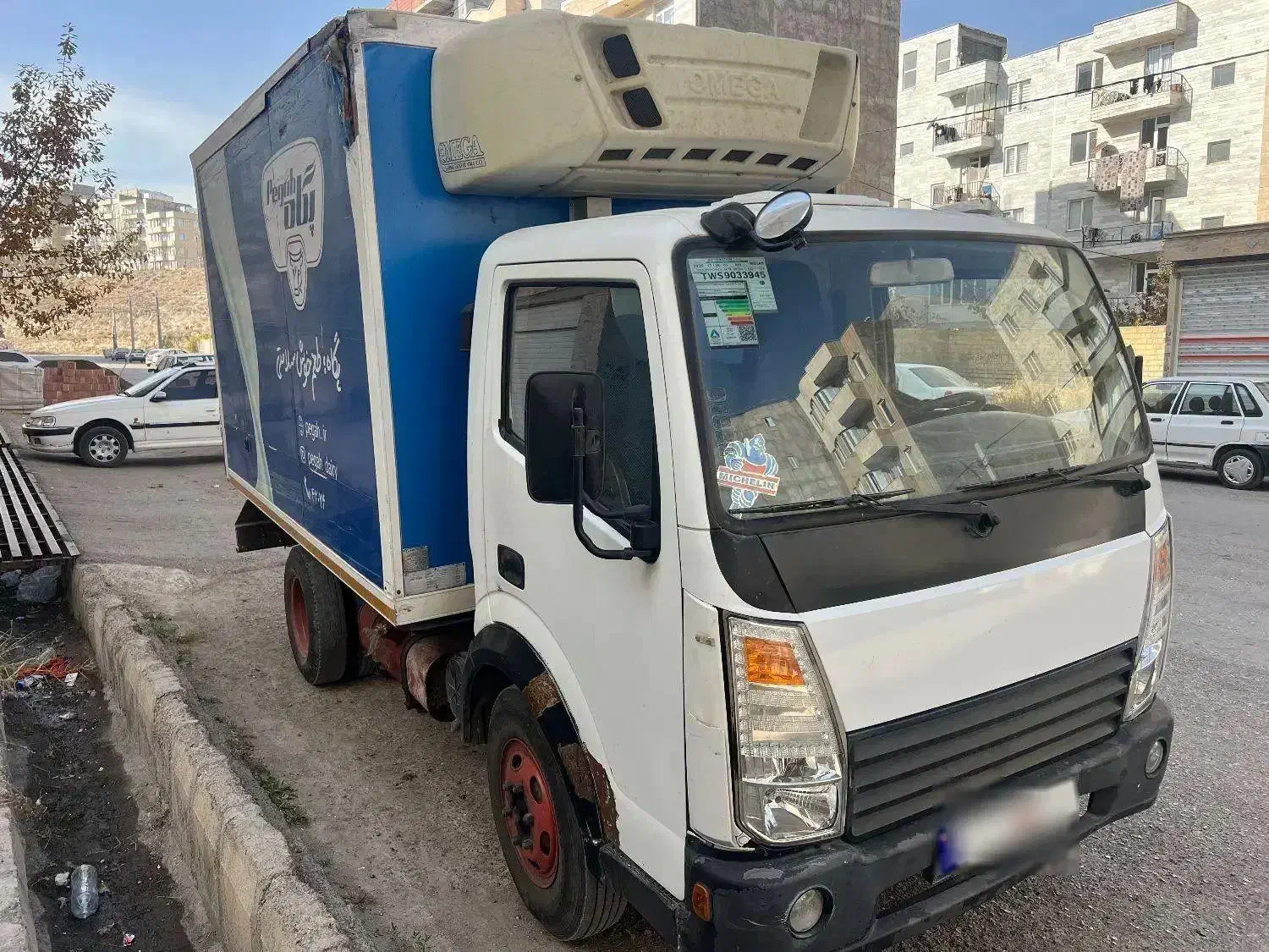 امیکومدل ۱۴۰۰ یخچالدار ۵/۲۰۰ تن|خودرو سنگین|اردبیل, |دیوار