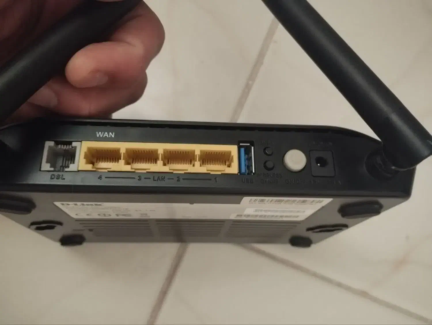 وای فای|مودم و تجهیزات شبکه|ملایر, |دیوار