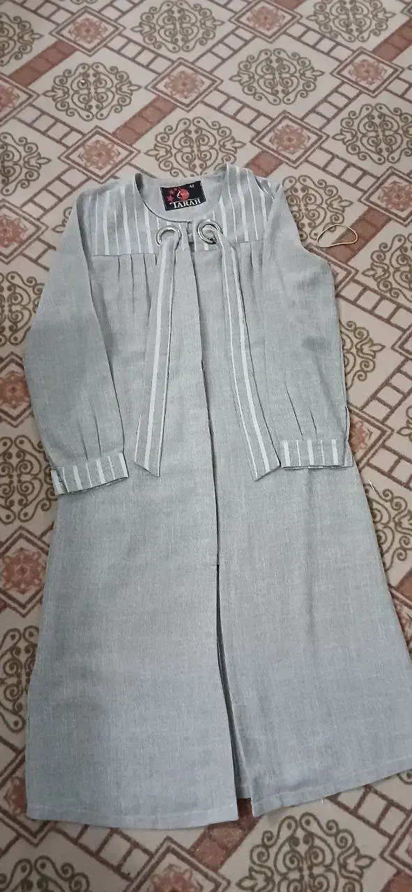 پوشاک|لباس|شاهین دژ, |دیوار