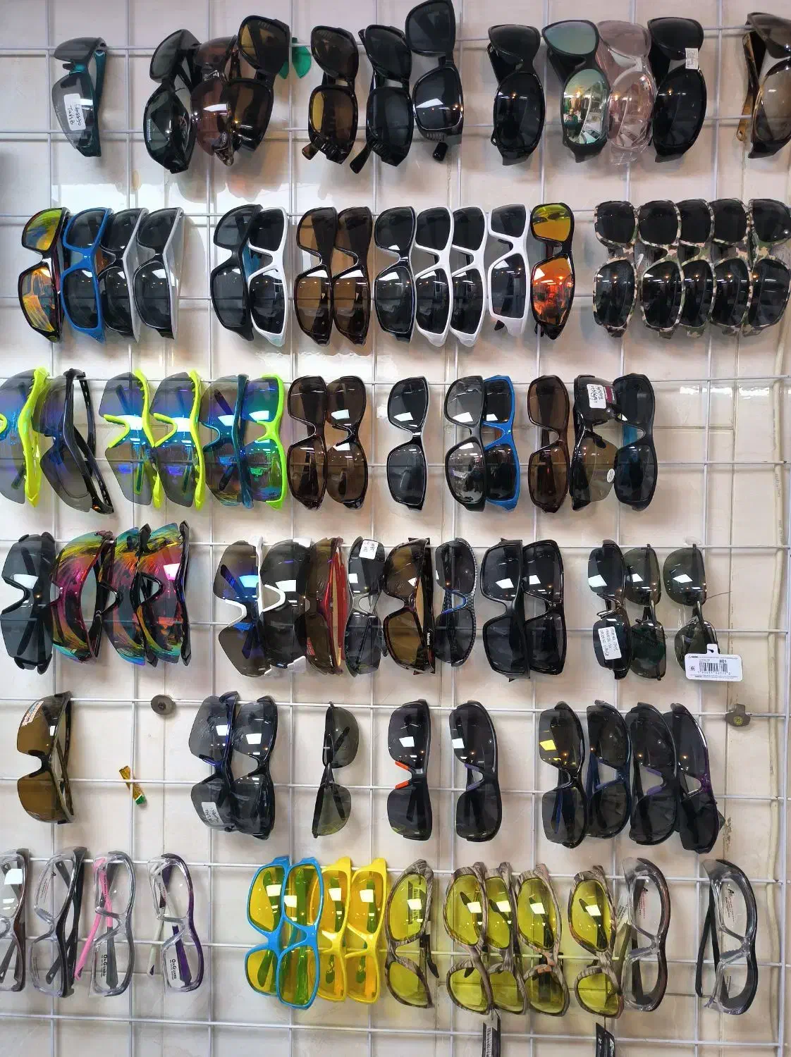 عینک کوهنوردی و دوچرخه|کوهنوردی و کمپینگ|مشکین‌دشت, |دیوار