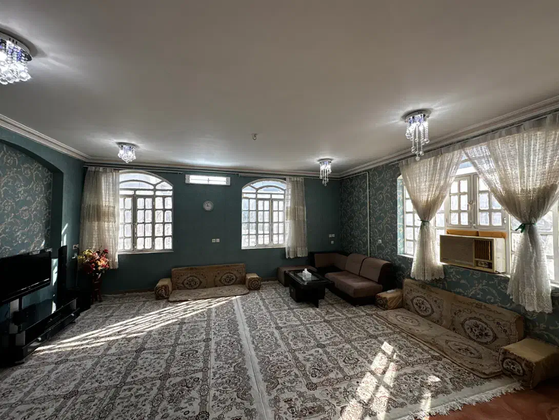 مبله مرکز شهر نزدیک دریا|اجارهٔ کوتاهمدت آپارتمان و سوئیت|بوشهر, |دیوار