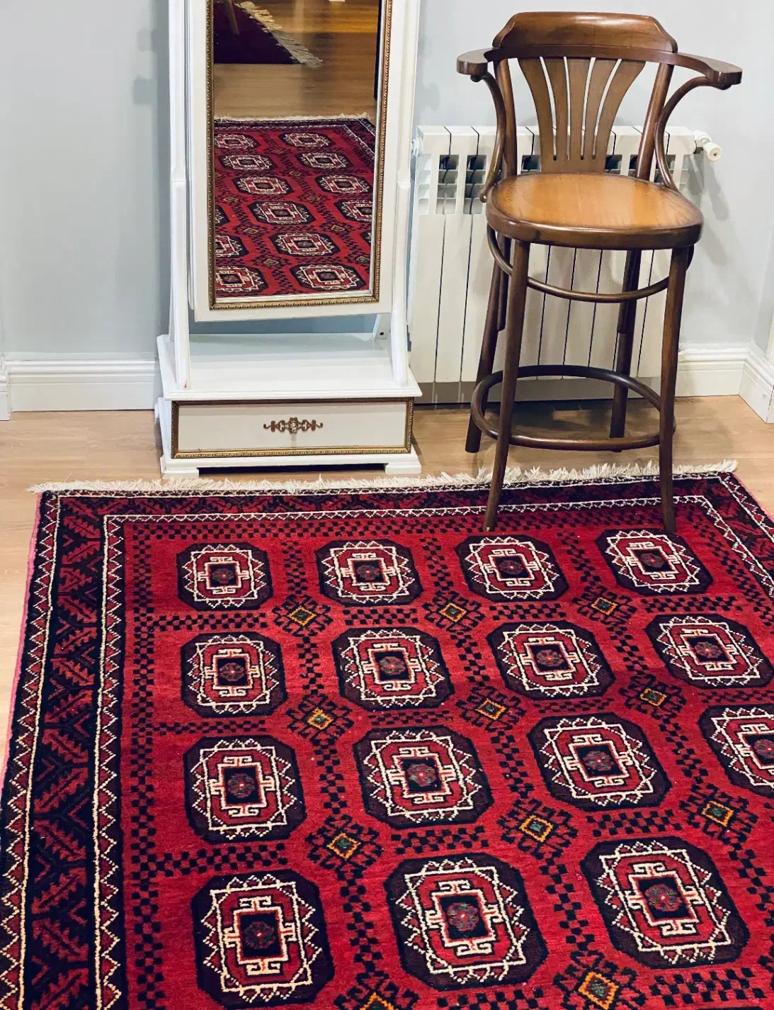 فرش دستباف قشقشایی ۴ و نیم متری|فرش|آستانه اشرفیه, |دیوار