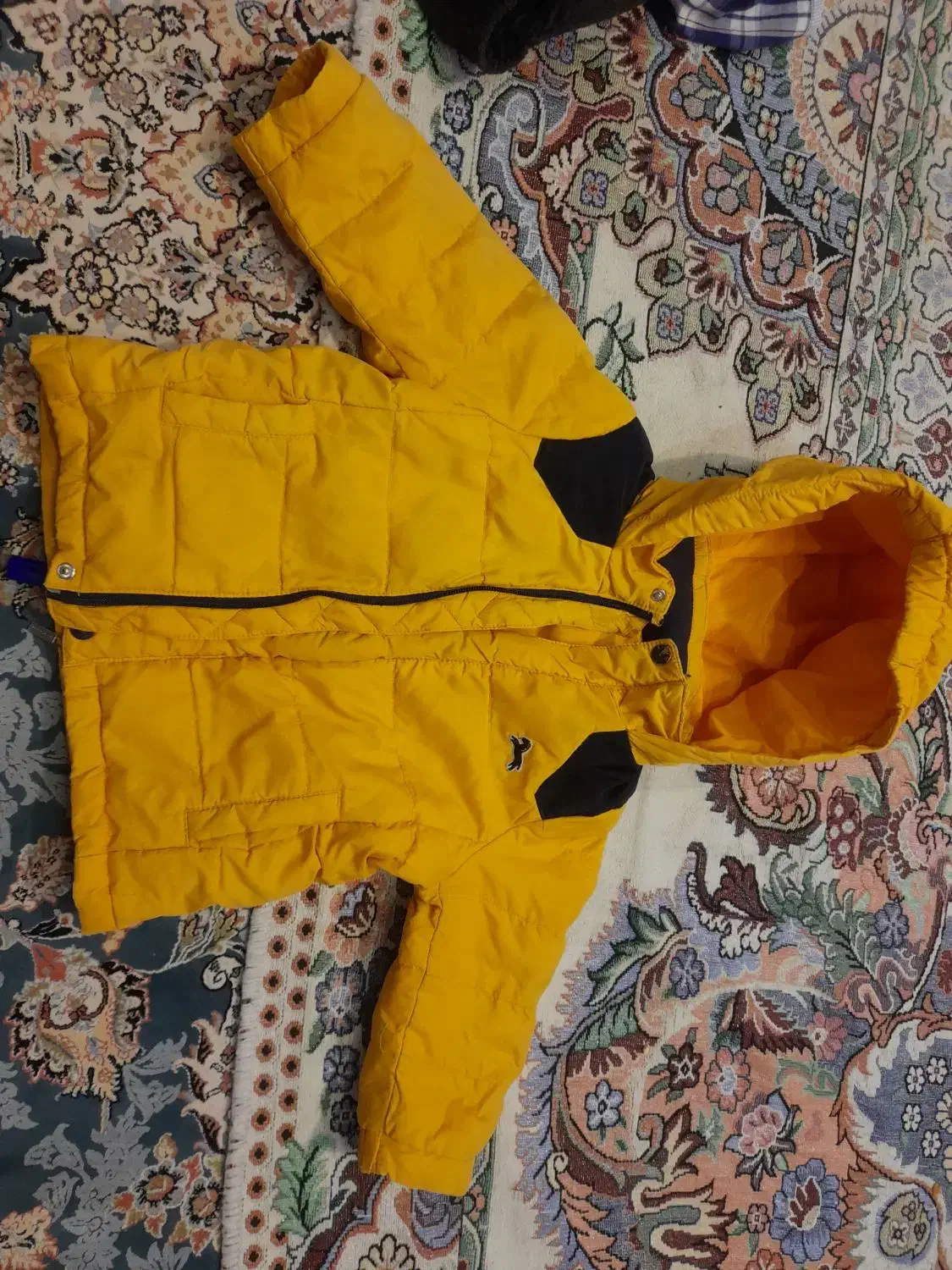 کت ولباس بچه گانه|کفش و لباس بچه|سنندج, |دیوار