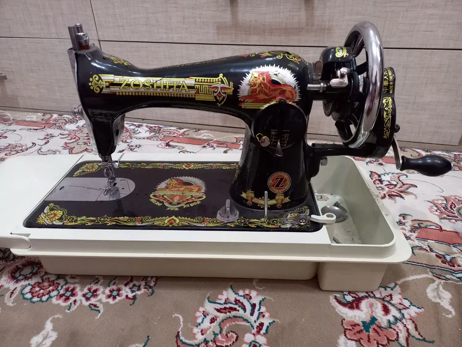 چرخ خیاطی|چرخ خیاطی و ریسندگی|فردوس (خراسان), |دیوار