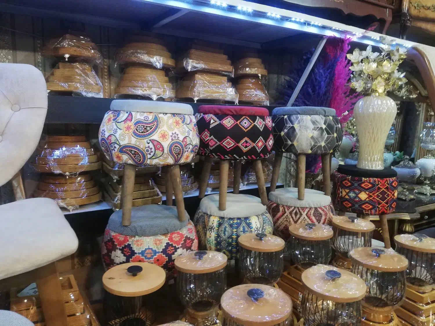 پاف مراکشی|صندلی و نیمکت|اردبیل, |دیوار