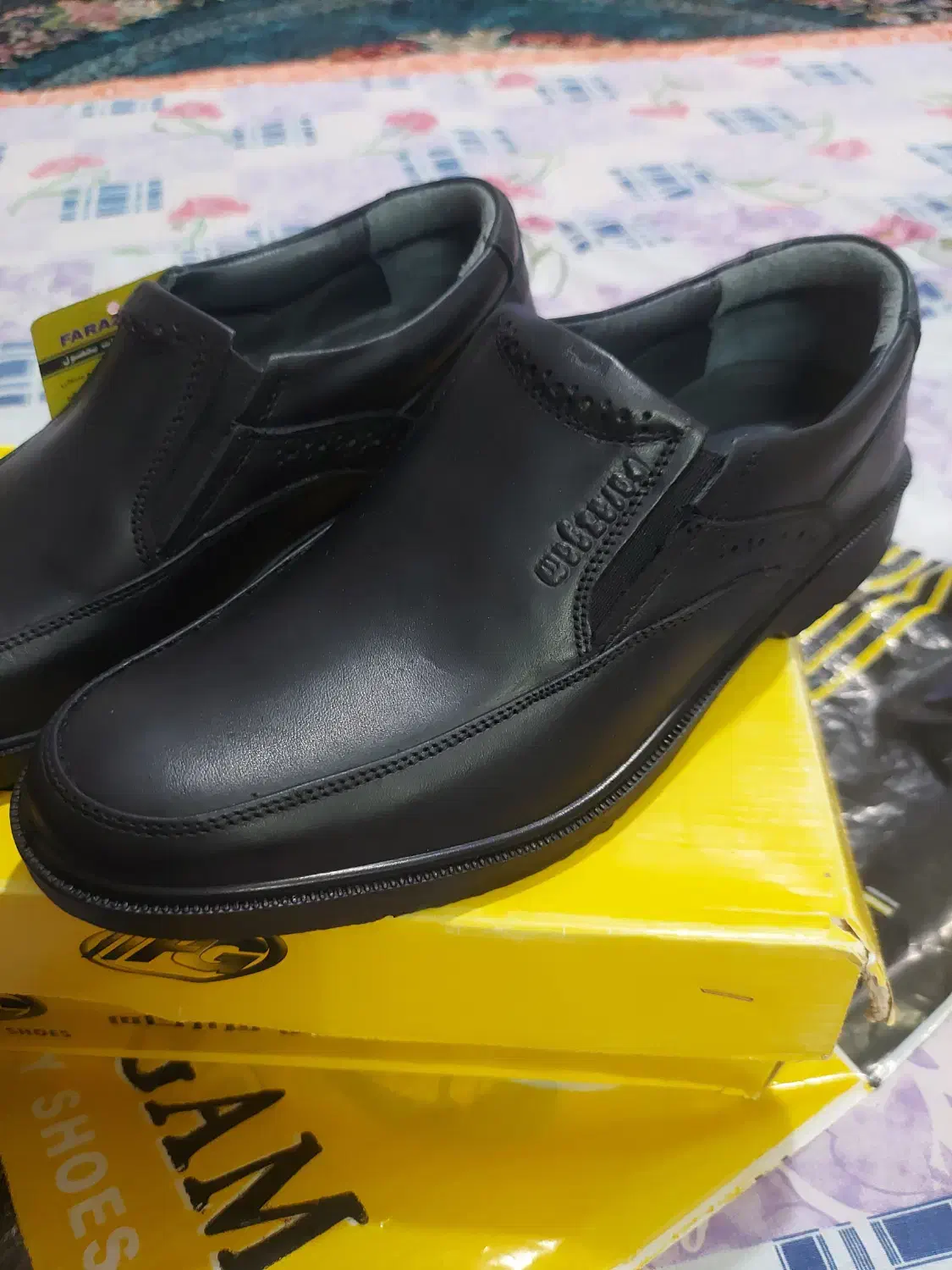 کفش چرم اصل|کیف، کفش، کمربند|سمنان, |دیوار