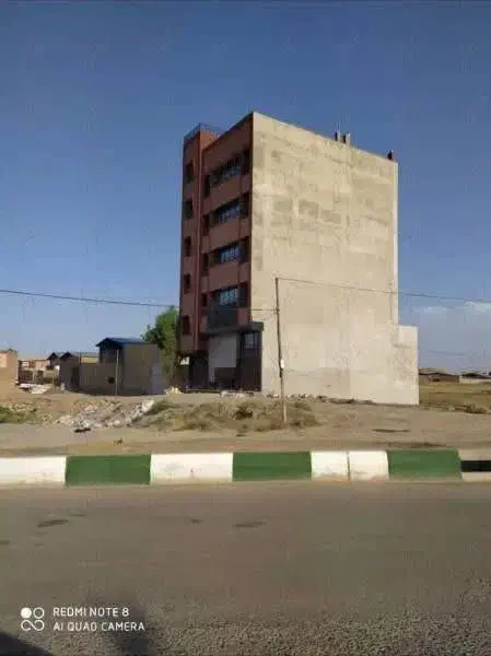 زمین ۳ بر در میدان تره بار رجایی|فروش زمین و ملک کلنگی|قم, باغ کرباسی|دیوار