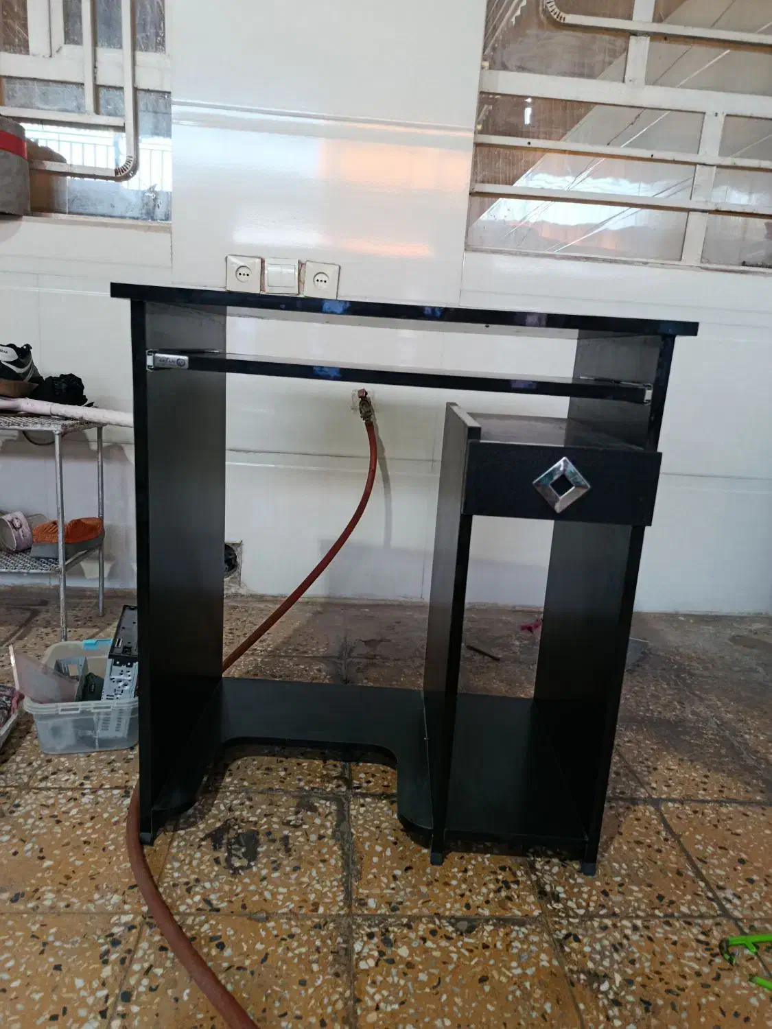 میز|میز تحریر و کامپیوتر|اندیمشک, |دیوار