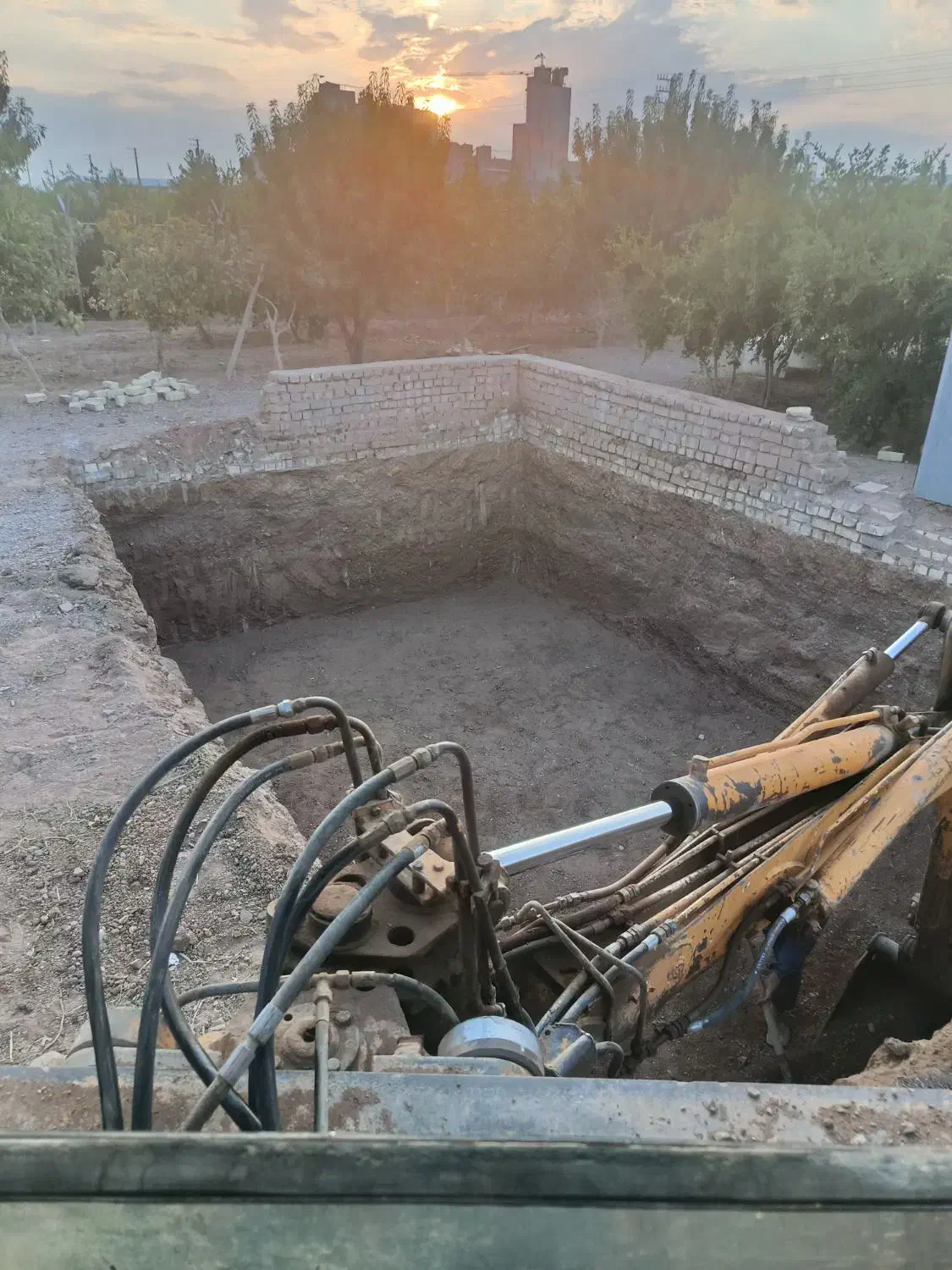 بیل بکهو دو دیفرانسیل|خدمات حمل و نقل|شاهینشهر, شهرک صنعتی مورچه خورت|دیوار