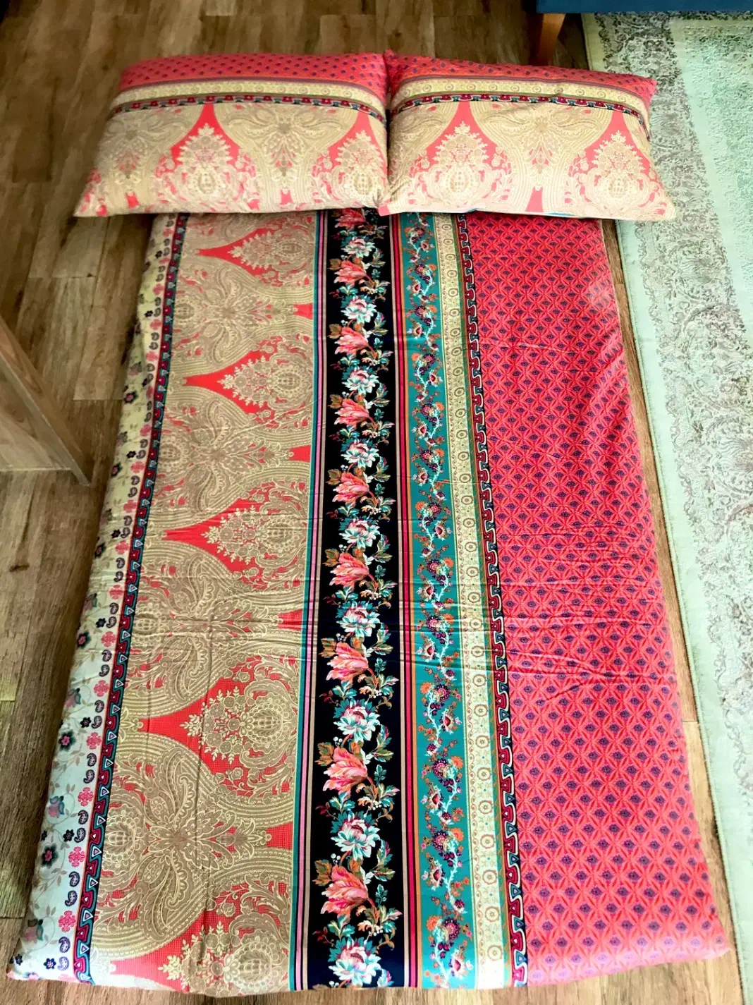 ۴ عدد تشک پنبه و بالش۲/۰۰۰/۰۰۰|رختخواب، بالش، پتو|بابل, |دیوار