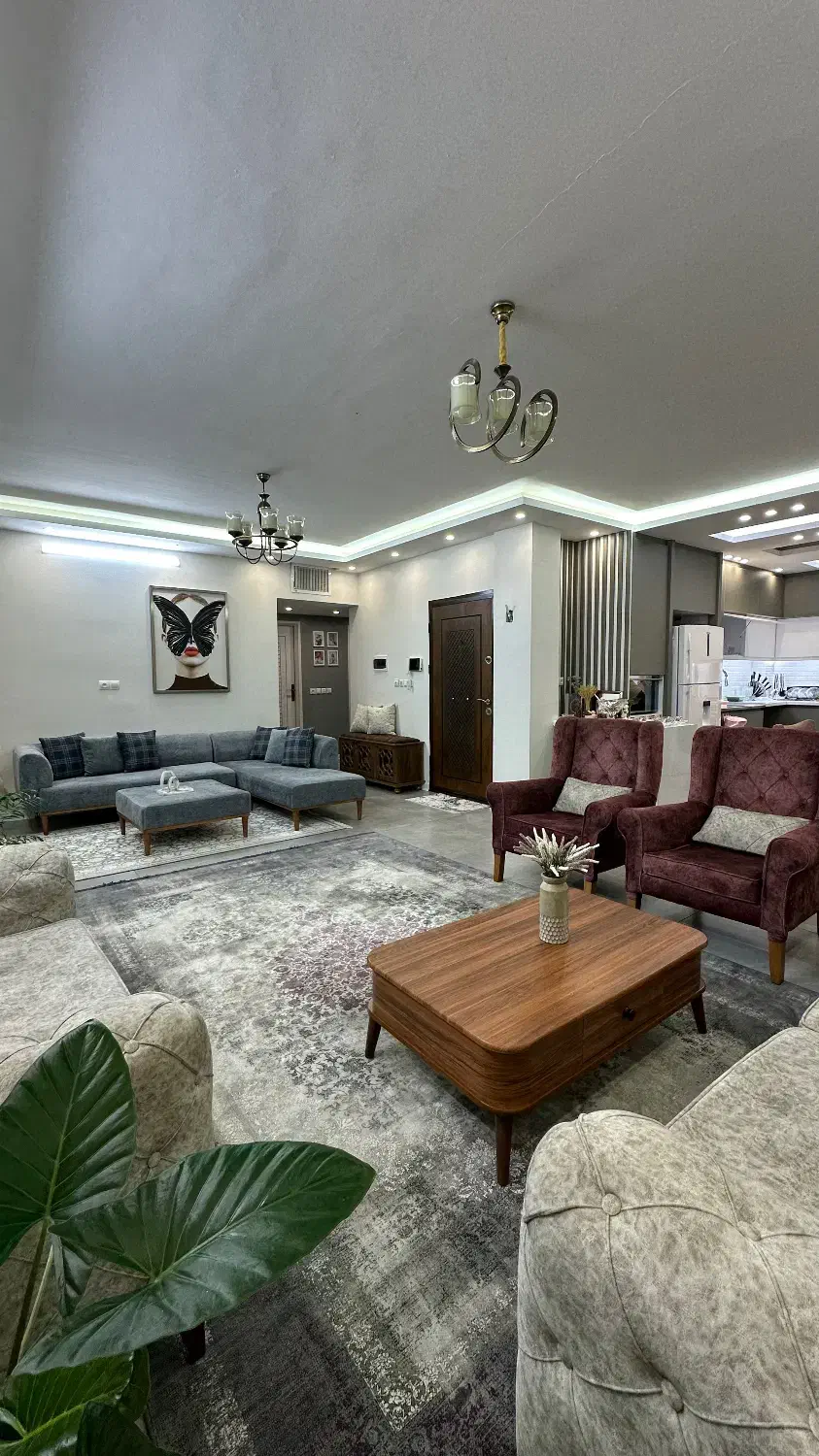 آپارتمان تک واحدی ۱۰۲ متر دو خواب|فروش آپارتمان|شاهین‌شهر, گرگاب|دیوار