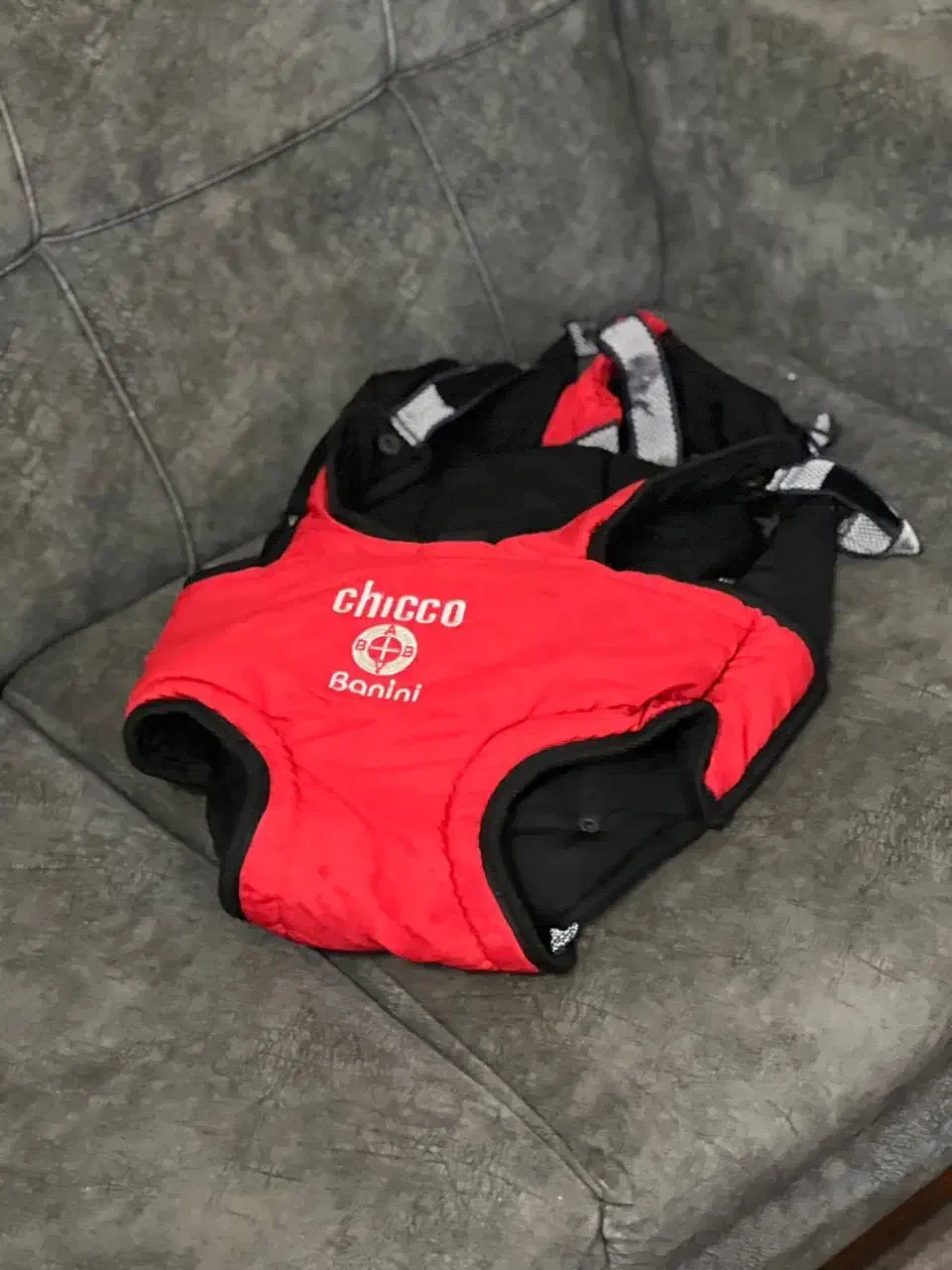 کریر نوزاد نو و تمیز|کالسکه و لوازم جانبی|سلمان‌شهر, |دیوار