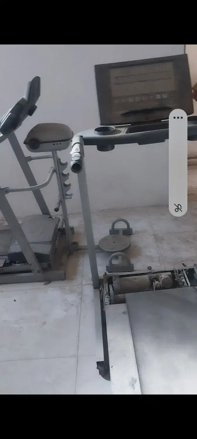 تردمیل دوعدد با ۸۵عدد تاتامی بدنسازی ۳۰×۳۰|تجهیزات ورزشی|اهواز, اسلام آباد غربی|دیوار