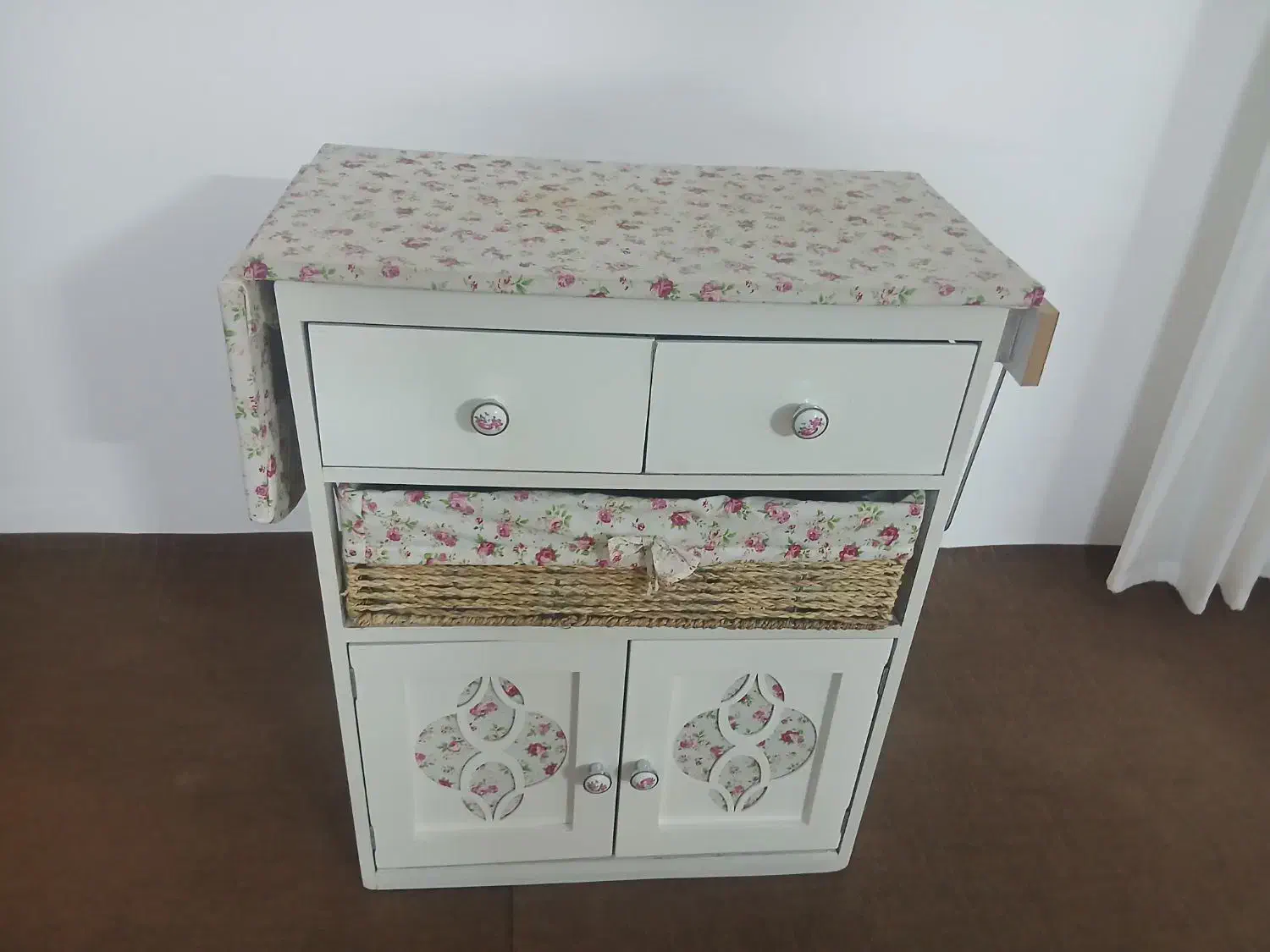 میز اتو|اتو و لوازم اتو|خوی, |دیوار