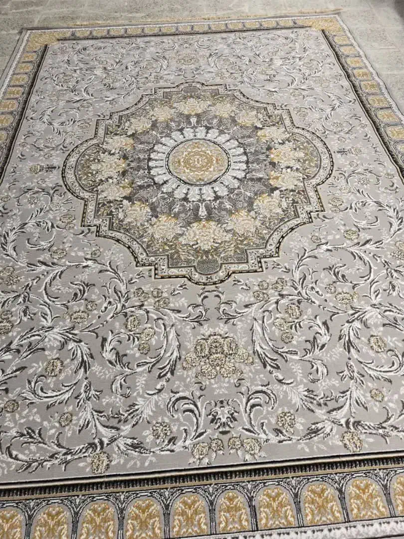 حس نقره ای|فرش|نسیم‌شهر, |دیوار