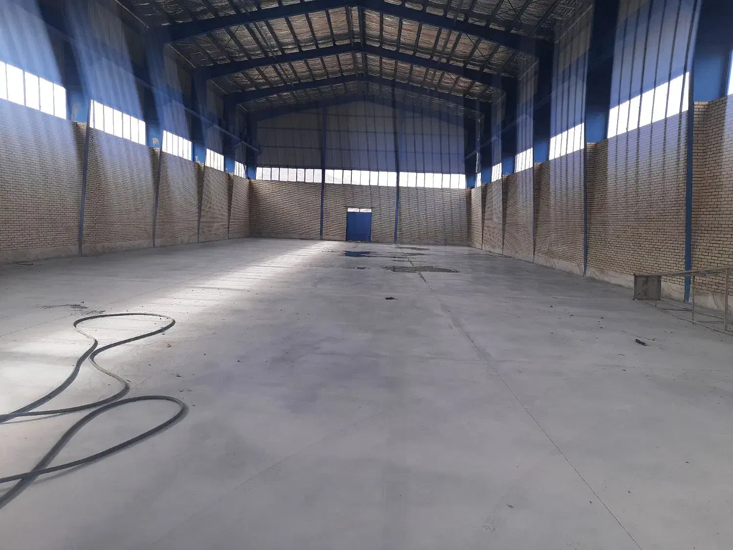 رهن اجاره ۸۰۰متر سوله دهاقان|اجارهٔ دفتر صنعتی، کشاورزی، تجاری|دهاقان, |دیوار