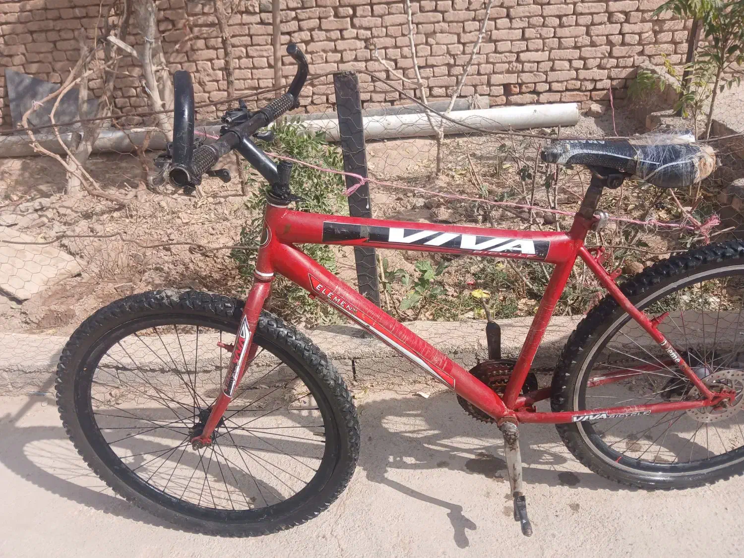 دوچرخه ۲۶|دوچرخه، اسکیت، اسکوتر|تربت جام, میان جام|دیوار