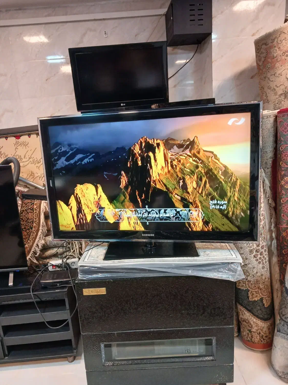 ال سی دی درحد سالم|تلویزیون و پروژکتور|خرمآباد (تنکابن), |دیوار