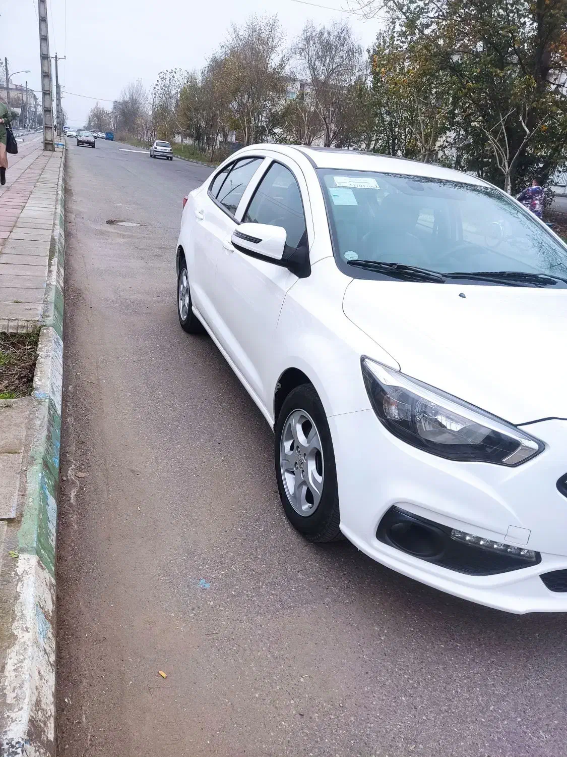 شاهین مدل 1400سانروف دار|خودرو سواری و وانت|رشت, ولکس|دیوار