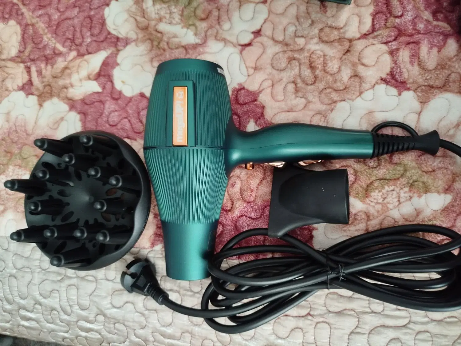 سشوار|آرایشگاه و سالنهای زیبایی|کلاله, |دیوار