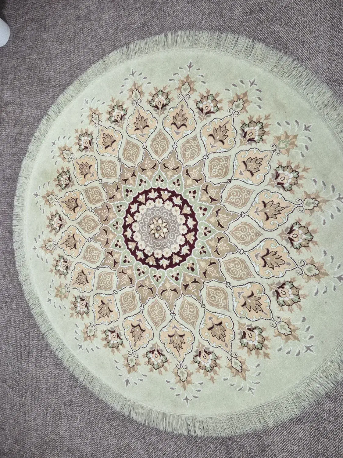 فرش گرد ۳ متری نو|فرش|اهواز, کوی باهنر|دیوار