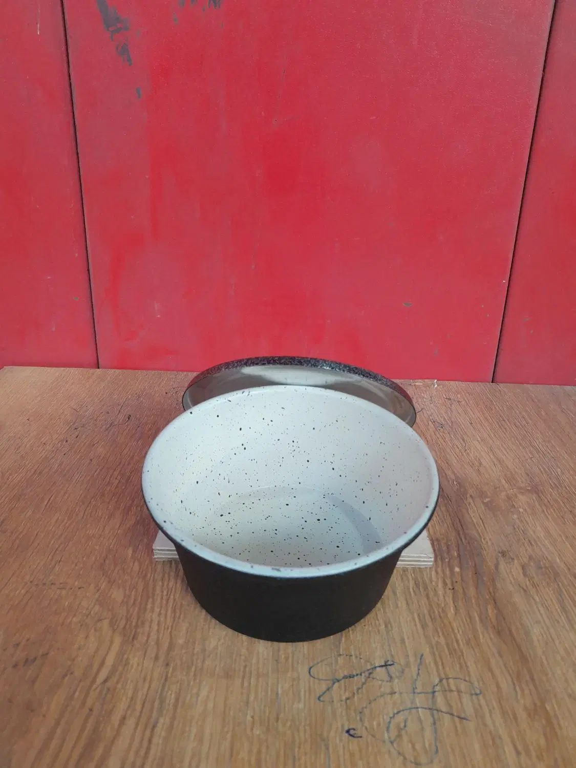 کته پز|ظروف پخت‌وپز|قلعه نو, |دیوار