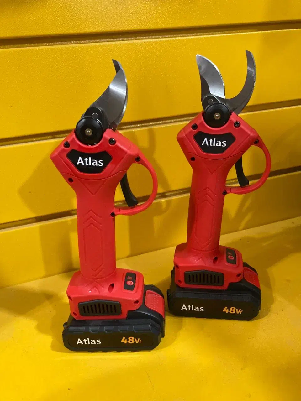 قیچی شارژی اطلس 48ولت|ماشین‌آلات صنعتی|شهرکرد, |دیوار