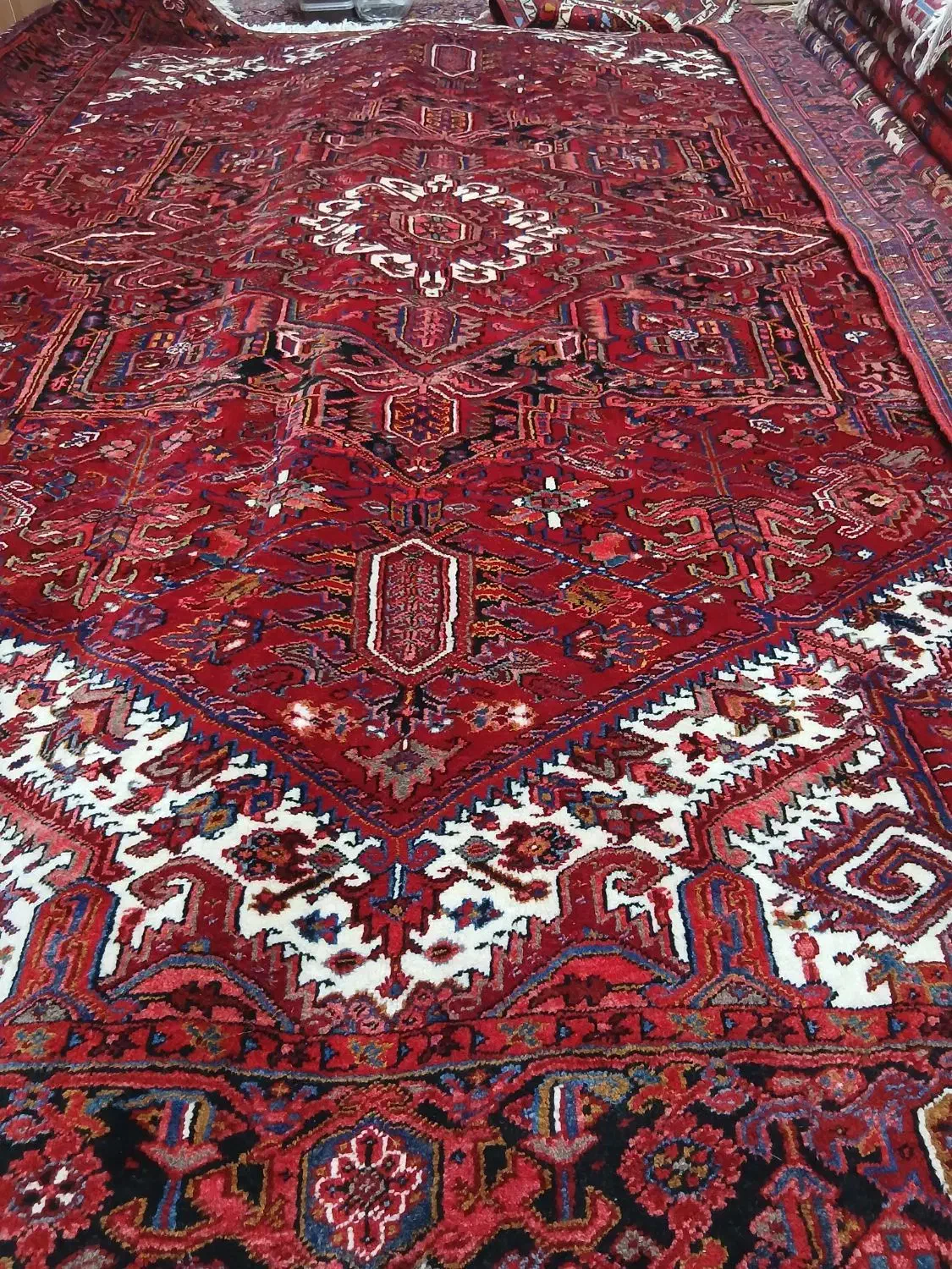 ۹ متری بخشایش|فرش|میانه, |دیوار