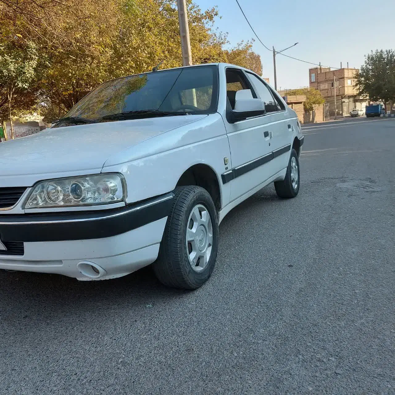 پژو 405 لاکاغذی واقعی...کارمندی|خودرو سواری و وانت|سبزوار, ولیعصر (نجار آباد)|دیوار