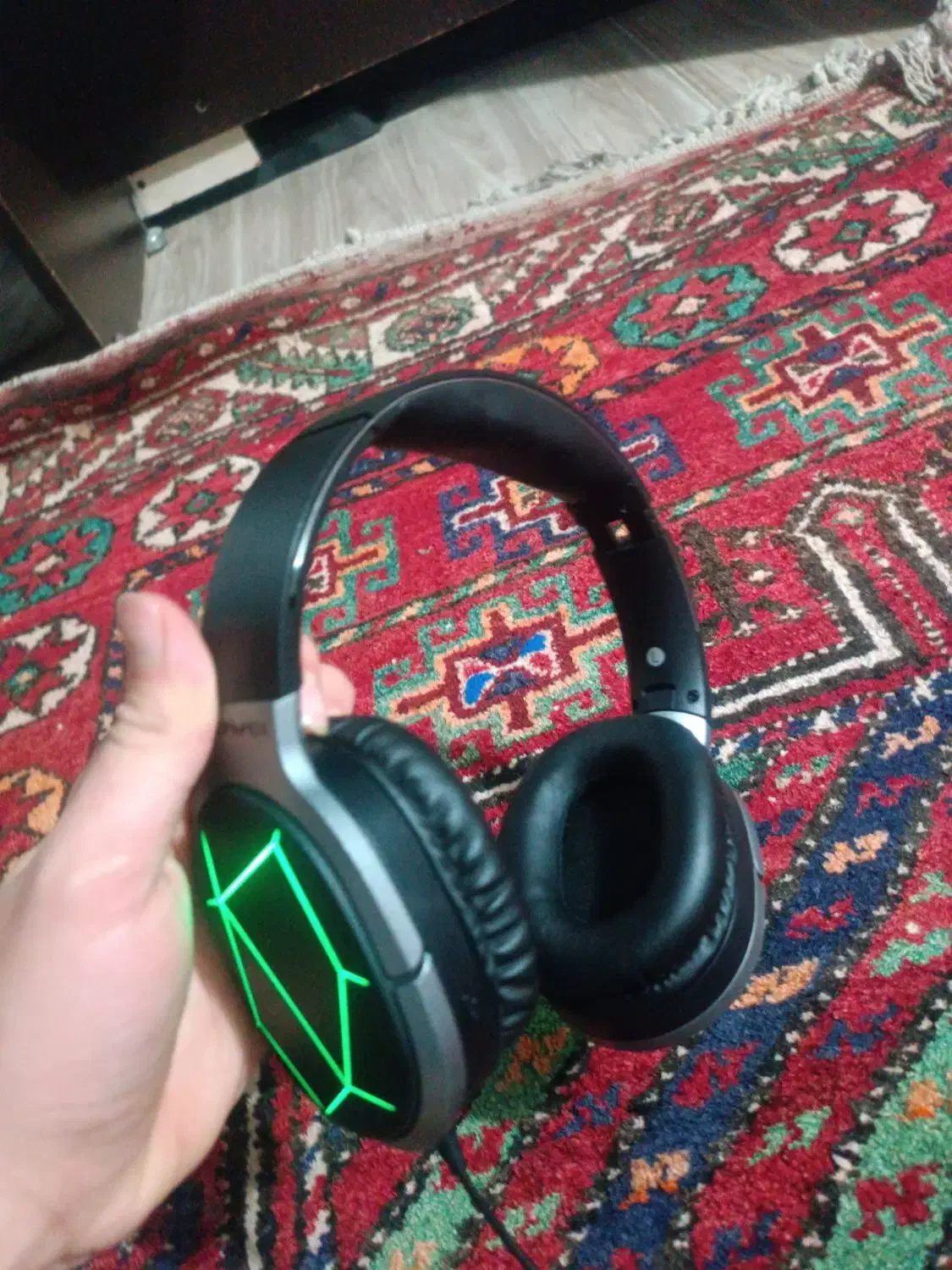 یک هدست عالی خریدم ۲ بار استفاده کردم|قطعات و لوازم جانبی رایانه|بجنورد, |دیوار