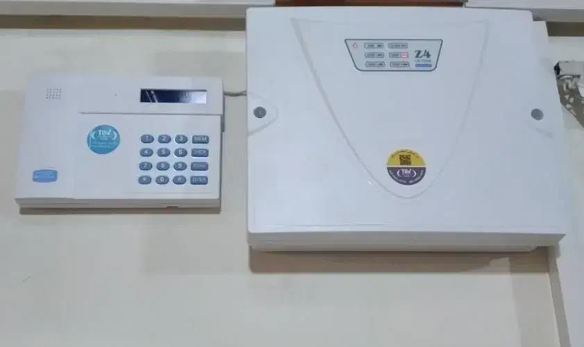 نصاب نصب و فروش دوربین مداربسته و دزدگیر اماکن|خدمات پیشه و مهارت|تهران, شوش|دیوار