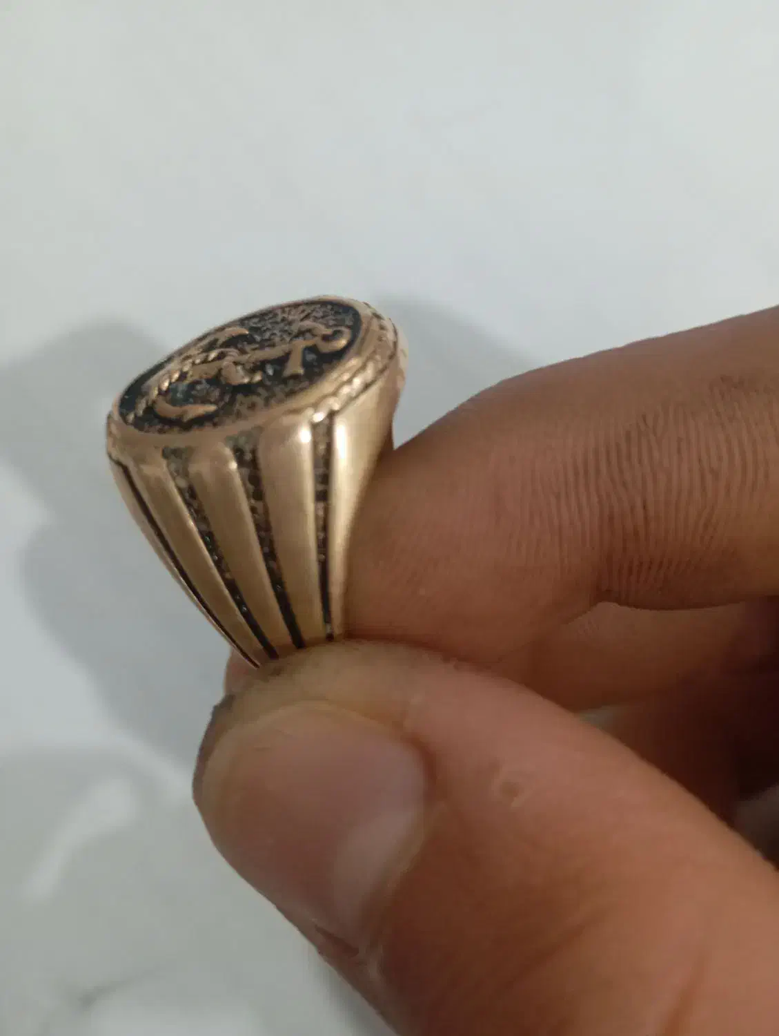 انگشتره طلایی|جواهرات|سلماس, |دیوار