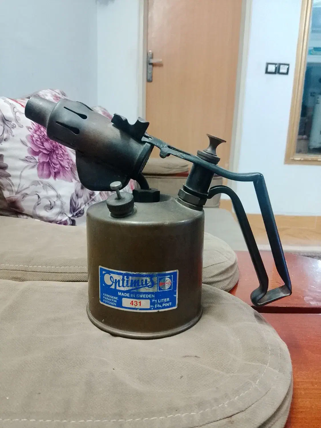 چراغ نفتی پرموس سویدی|کلکسیون اشیاء عتیقه|پاکدشت, پاکدشت (مامازند)|دیوار