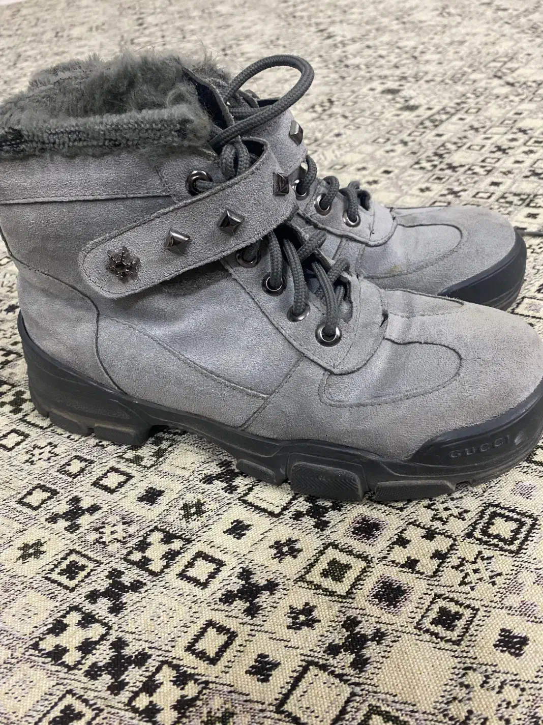 نیم پوت کرم سفید توسی|کیف، کفش، کمربند|ماهدشت, |دیوار