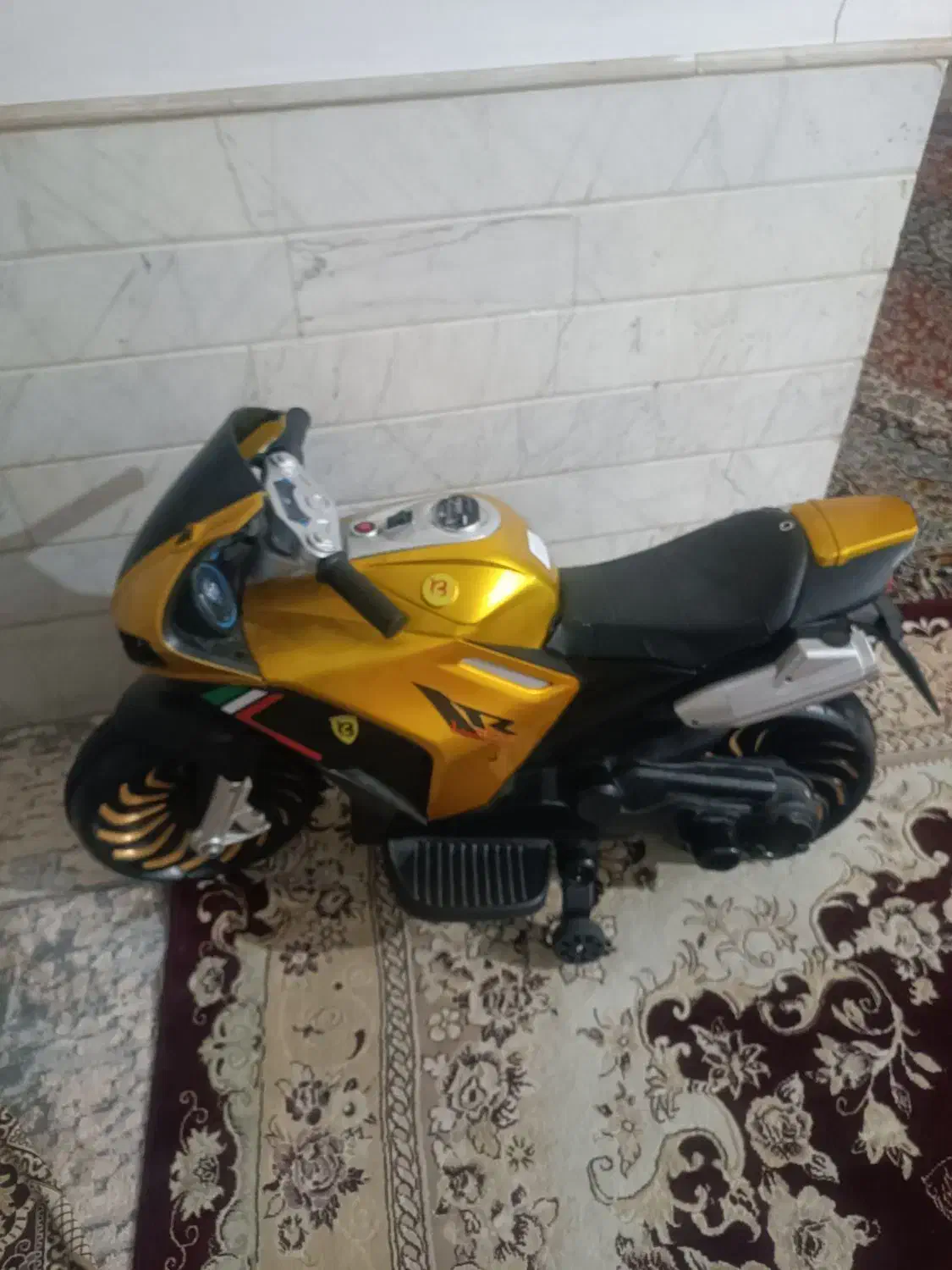 موتور شارژی|اسباب‌بازی بچه|قم, آذر (نکویی)|دیوار