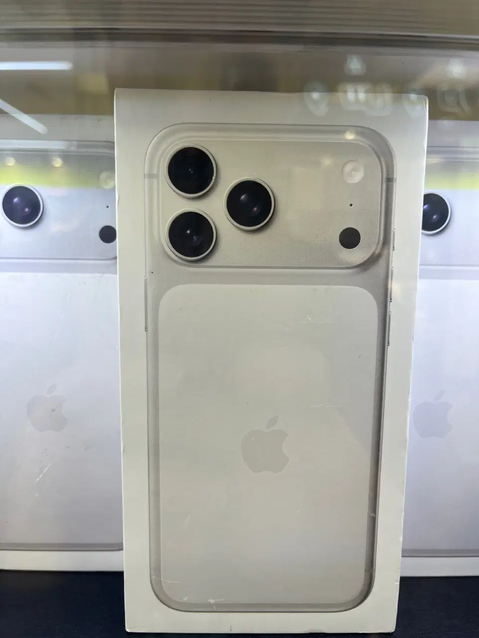 iphone 17 pro max not|موبایل|مشهد, بهشت|دیوار