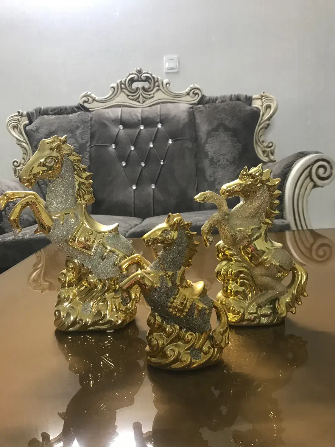 دکوری اسب|مجسمه، تندیس، ماکت|فردیس, شهرک شهید حسینی|دیوار