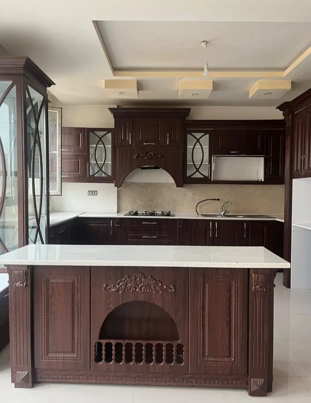 کابینت دست دوم نئوکلاسیک در حد نو|مصالح و تجهیزات ساختمان|تربت جام, والفجر|دیوار