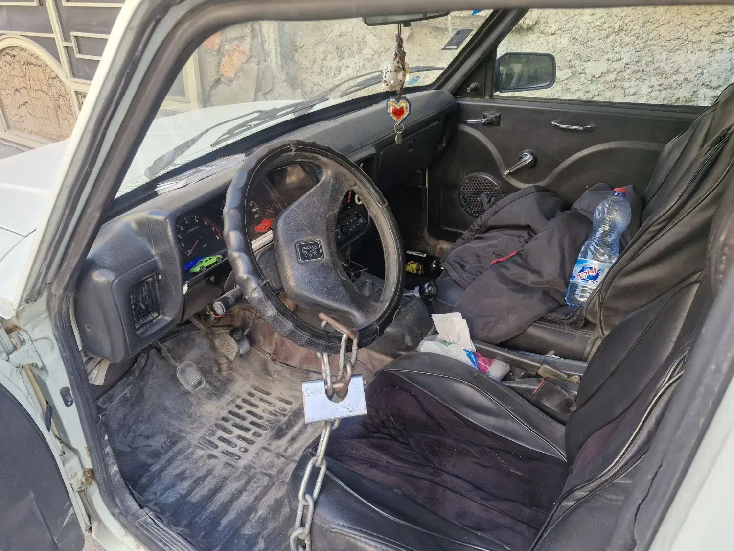 پیکان وانت مدل ۹۳|خودرو سواری و وانت|اصفهان, ناژوان|دیوار