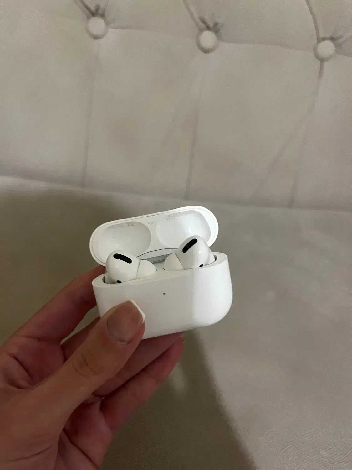 Airpods pro مدل A2084 اصلی|لوازم جانبی موبایل و تبلت|تهران, ولنجک|دیوار