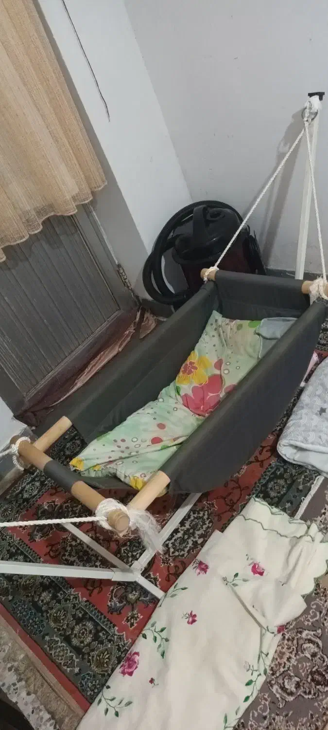 گهواره|اسباب و اثاث بچه|لاهیجان, کوی زمانی|دیوار