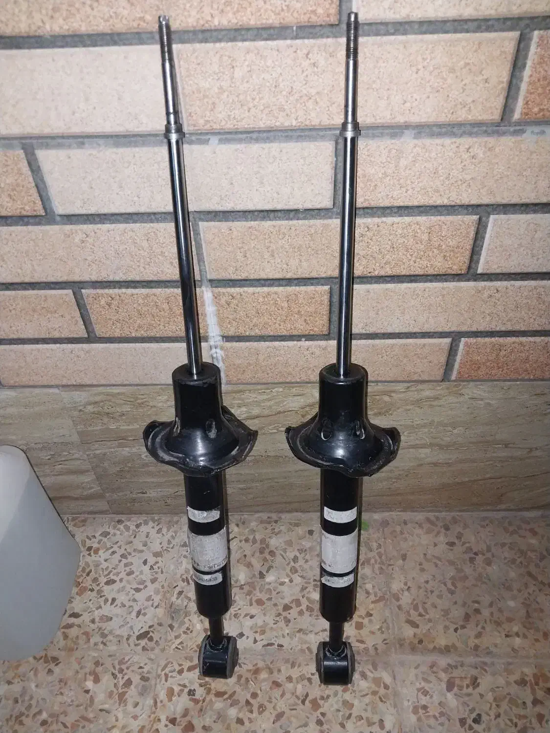 یک جفت کمک فنر عقب پراید HIC ( گازی و روغنی )|قطعات یدکی و لوازم جانبی|کاشان, شهدا|دیوار