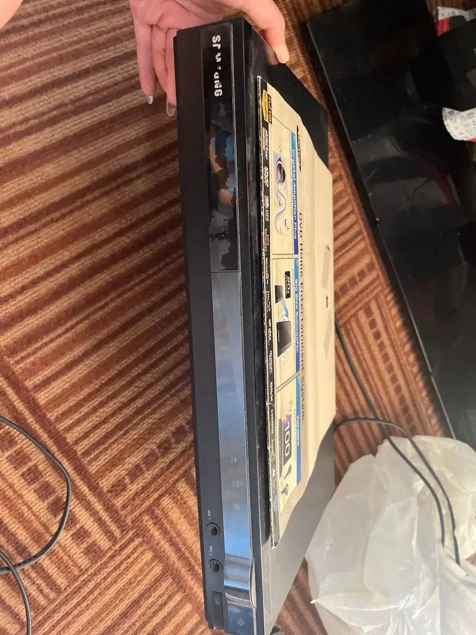 سیمای خوانواده|سیستم صوتی خانگی|صومعه‌سرا, |دیوار