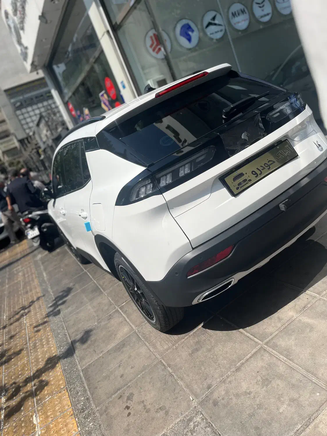 ایران خودرو ری را خاکستری تیتانیوم مشکی سفید ۱۴۰۴|خودرو سواری و وانت|تهران, توحید|دیوار