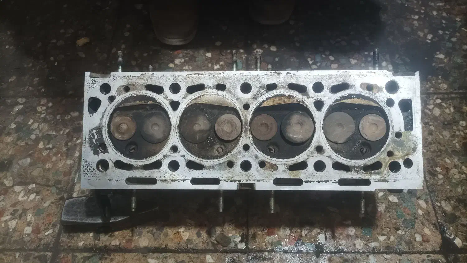 فروش سرسیلندر پژو 1800 ضمانتی|قطعات یدکی و لوازم جانبی|چابهار, |دیوار