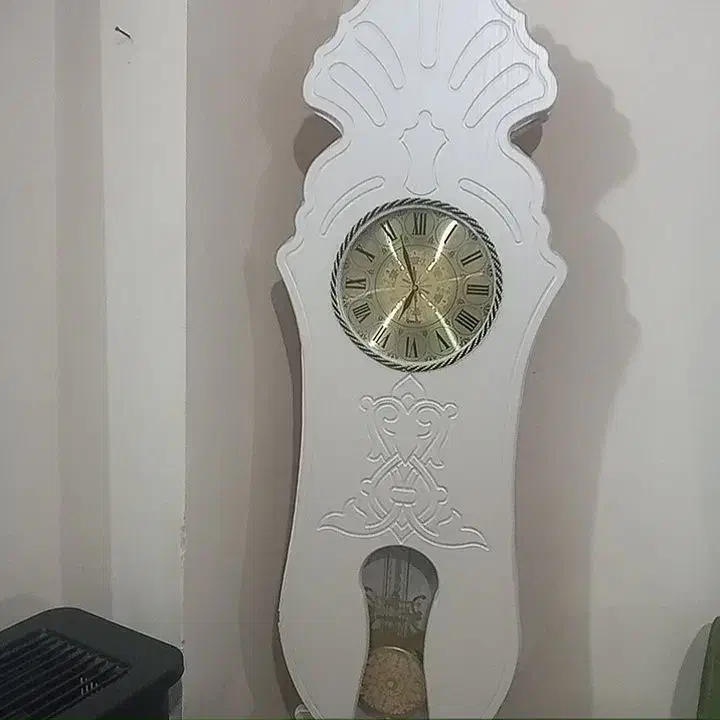 ساعت ایستاده|مبلمان خانگی و میز عسلی|قم, عمار یاسر|دیوار