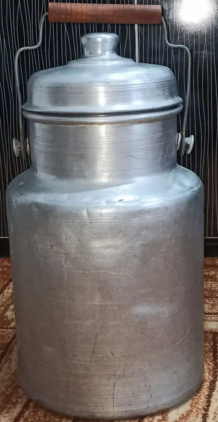 دبه روحی جا روغن|ظروف پخت‌وپز|دهلران, |دیوار